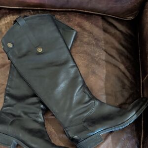 Black Knee-High Leather Boots